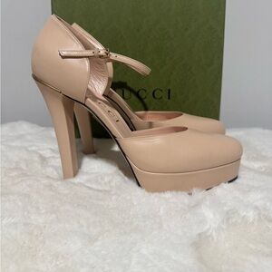 Gucci Women's Pink Platform Heels